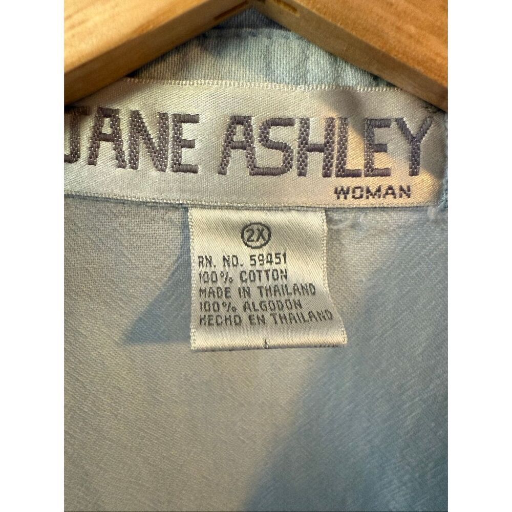 Vintage 80’s Jane Ashley light blue beaded and embroidered button-down shirt - Picture 8 of 12